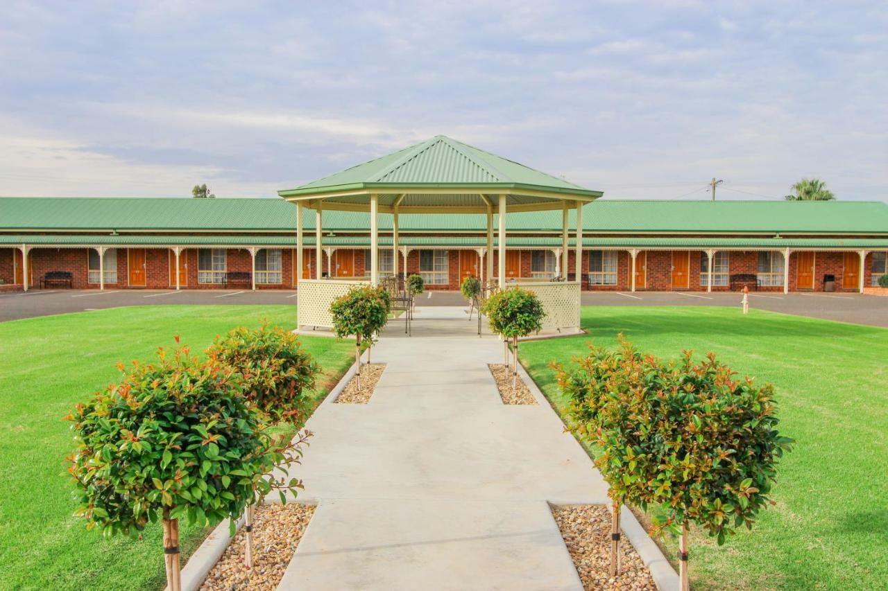 Leeton Heritage Motor Inn Exteriör bild